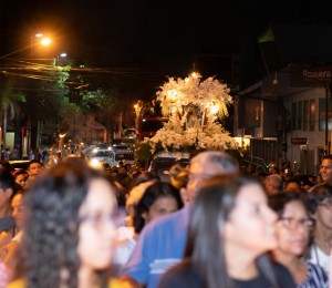 Amor e devoção: Milhares de devotos vão às ruas de Rio Branco  para participar do Círio de Nazaré